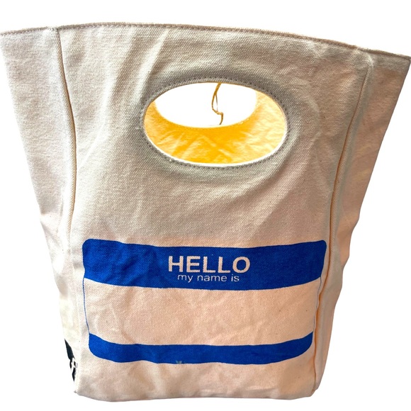 Fluf lunch bag 🛍️ “hello my name is” 🩵 - Picture 1 of 9